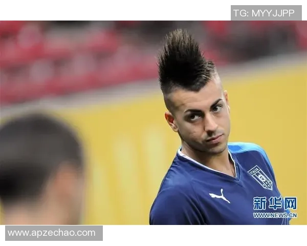 球星理发与足球风格碰撞，探寻运动员独特的发型背后故事