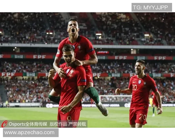 葡萄牙足球明星：从C罗到贝尔纳多·席尔瓦的光辉历程与传奇表现